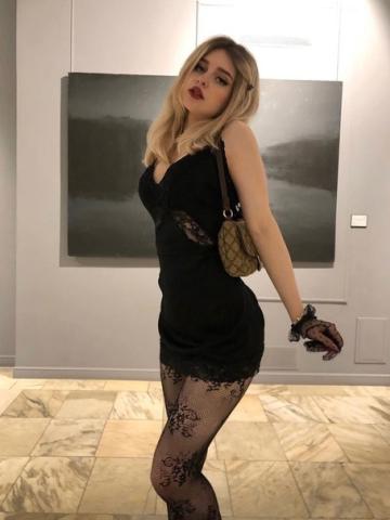 Ева